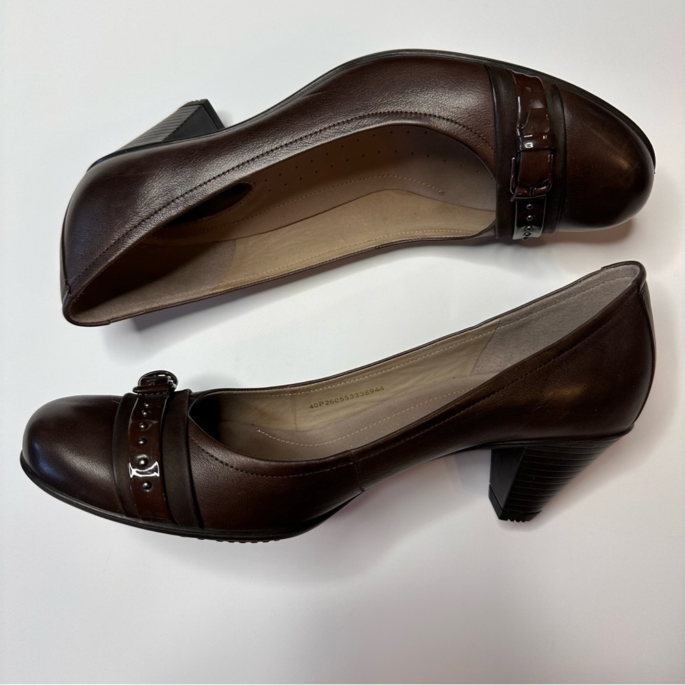 ECCO Brown Metal Studs and Buckle 2 1/2”Heels Size 40
